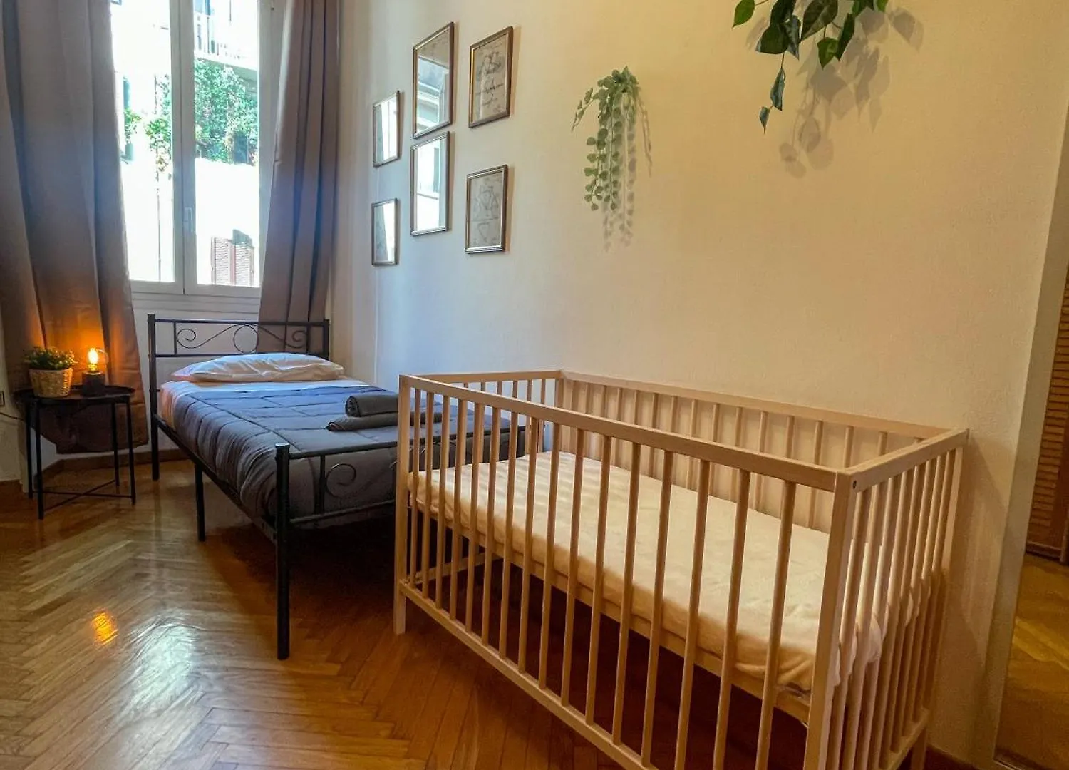 Dea Dreams - Old Style Milano Apartment Milan